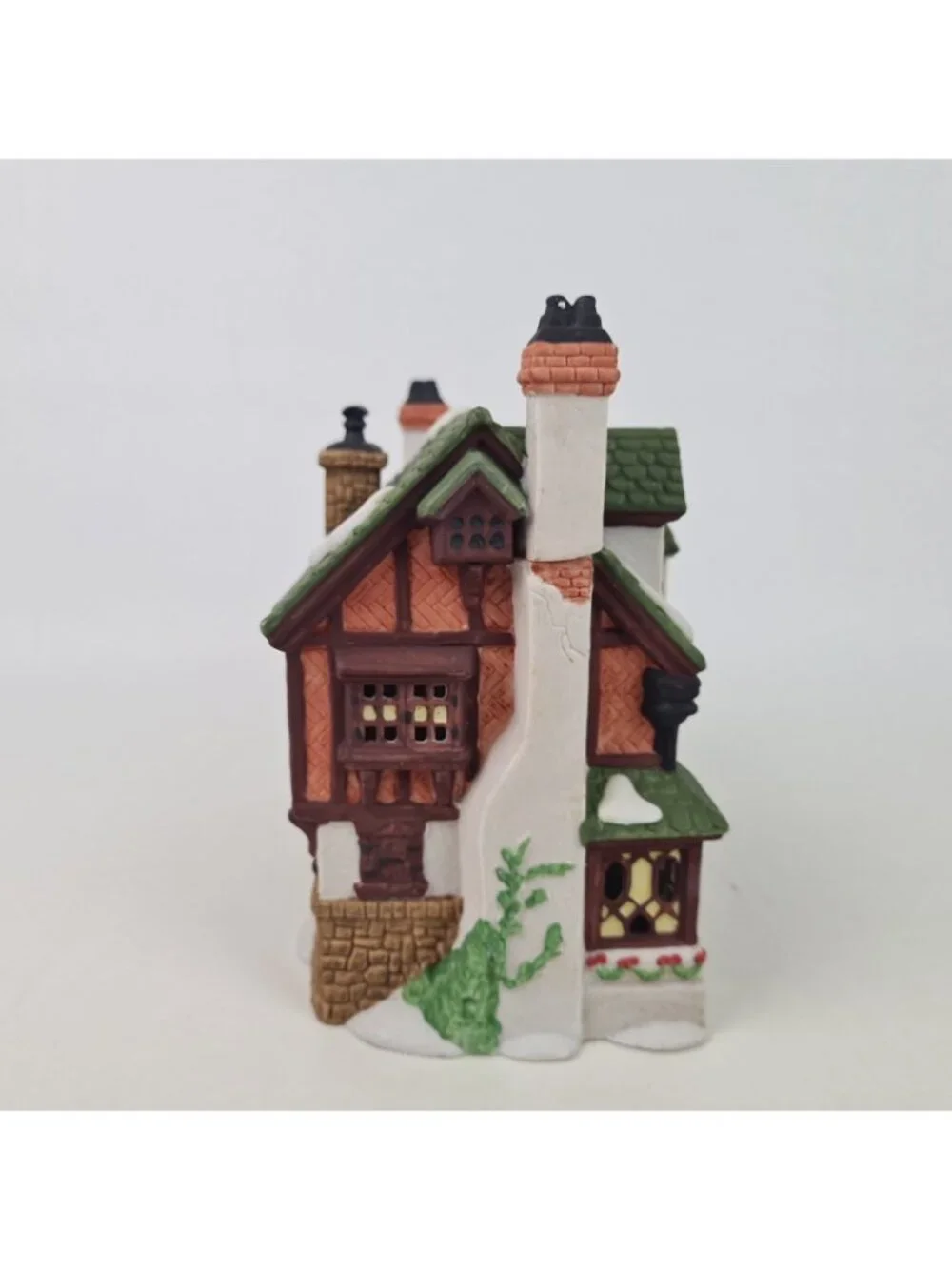 Department 56 Ruth Marion Scotch Woolens 5585-9 Dickens Village Lighted House